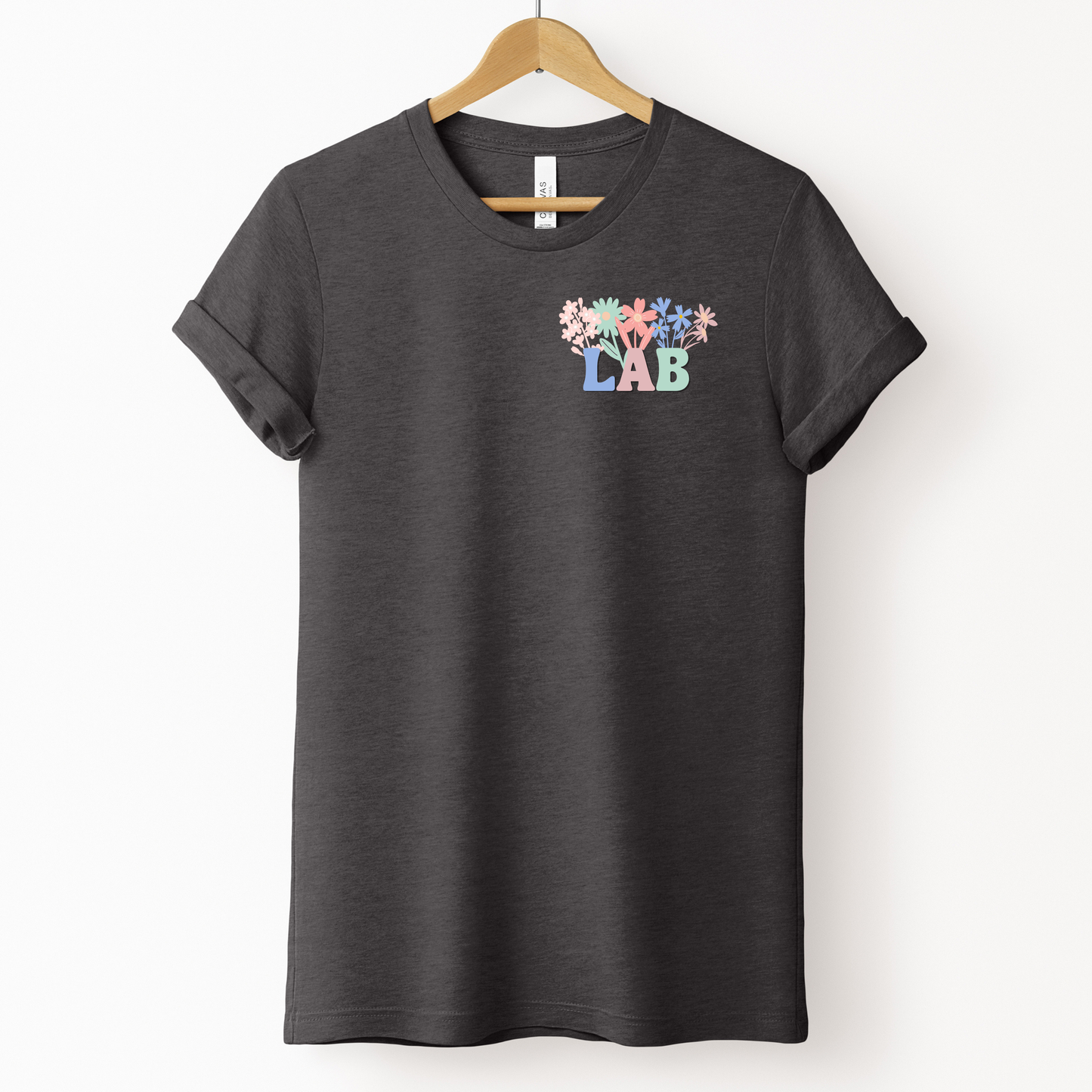 Lab with Flowers Design